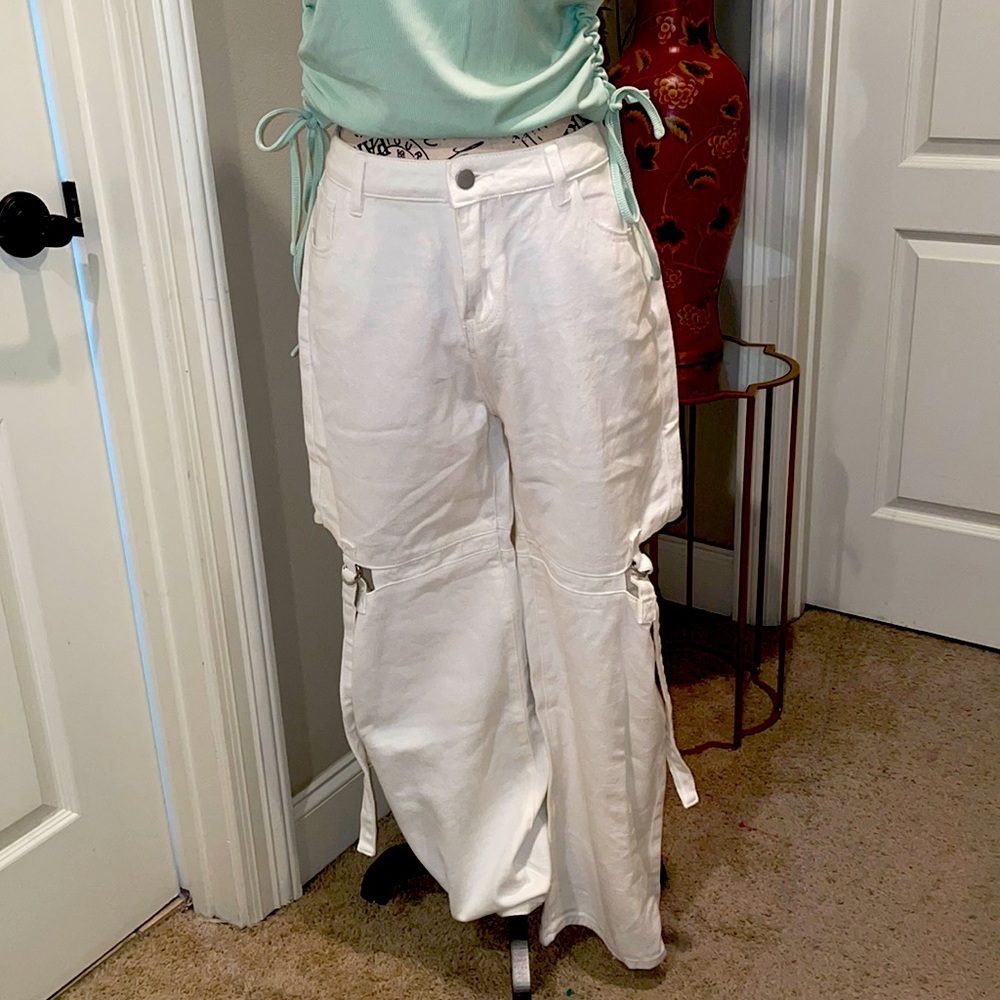 White cut out jeans